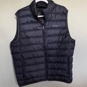 Eddie Bauer Men's Dark Navy Puffer Vest